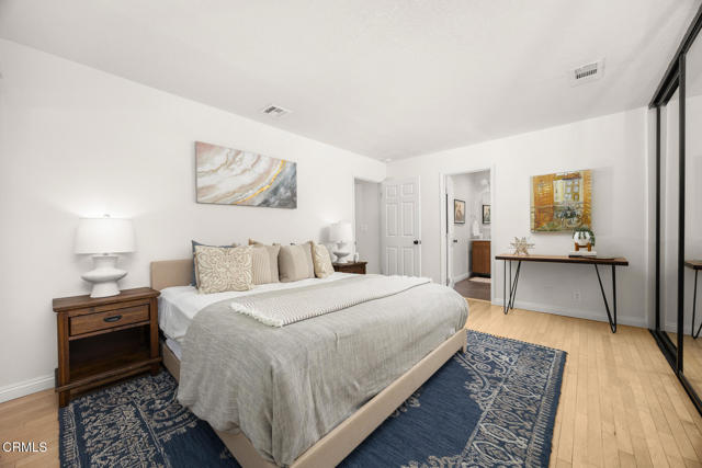 3023 El Caminito, La Crescenta CA: https://media.crmls.org/mediaz/3d9a9f81-f138-40ef-9076-929a74912be2.jpg