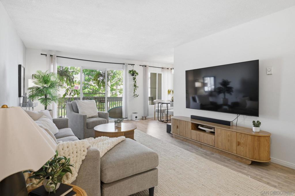 4600 Lamont - photo 11
