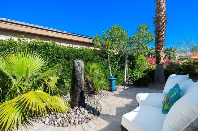 81139 Laguna Court, La Quinta CA: https://media.crmls.org/mediaz/3d9c780b-9dc7-49e3-af1c-17a2fc789f89.jpg