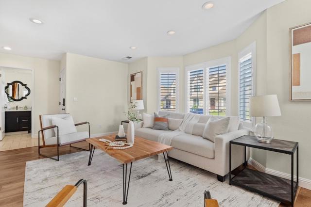 395 Sandstone Drive, Fremont CA: https://media.crmls.org/mediaz/3d9f5e2f-a937-4679-ac9c-0a52096c5980.jpg