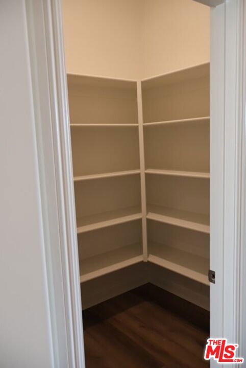 3719 Pathway Court, Bakersfield CA: https://media.crmls.org/mediaz/3d9fb310-4e25-4bb0-b03d-fdcdffd0bbd4.jpg