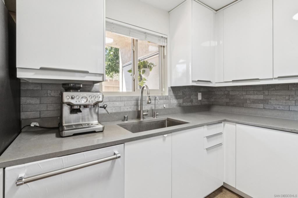 7835 Camino Tranquilo - photo 7