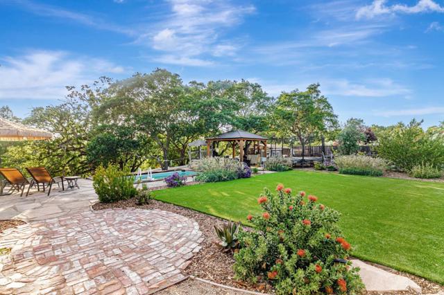 15393 Via Caballero, Monte Sereno CA: https://media.crmls.org/mediaz/3da17fec-264f-4806-b9de-86fd701aab49.jpg
