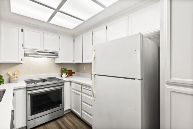 2487 Rebecca Lynn Way, Santa Clara CA: https://media.crmls.org/mediaz/3da1d683-6aff-4482-b864-fddbd3ade83b.jpg