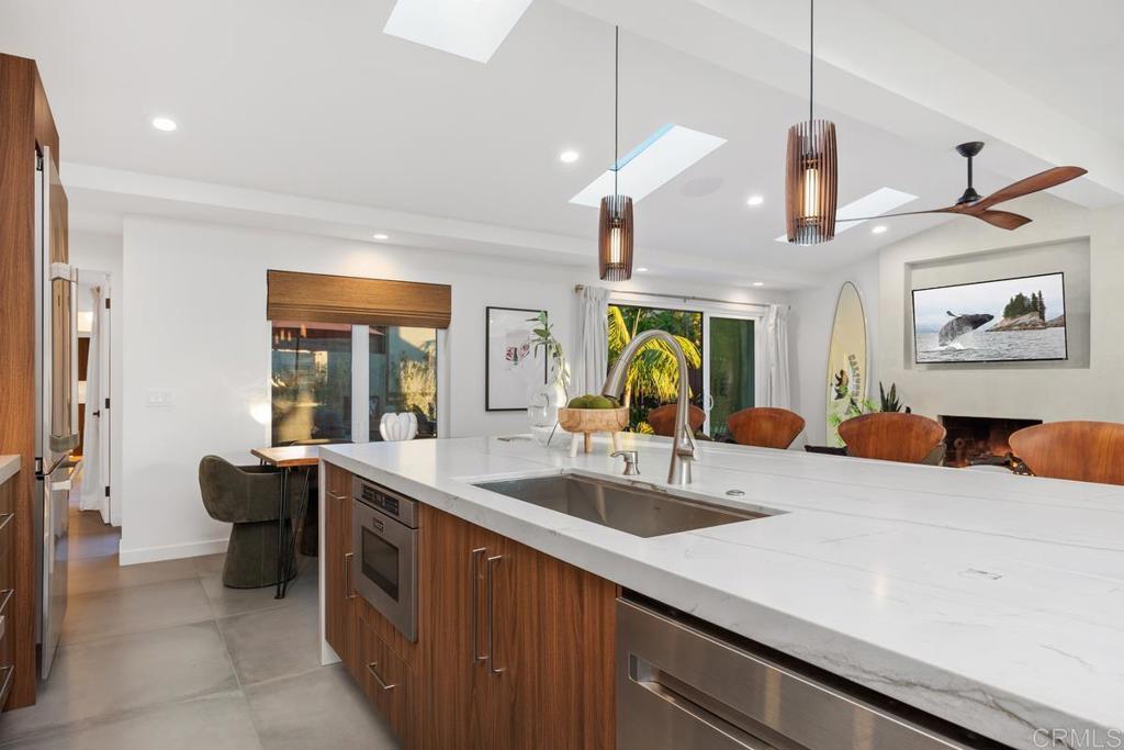 803 Saxony Road - photo 3