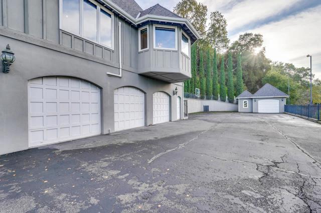21697 Rainbow Drive, Cupertino CA: https://media.crmls.org/mediaz/3da4873f-cb31-426c-9d18-e550f3cb287e.jpg