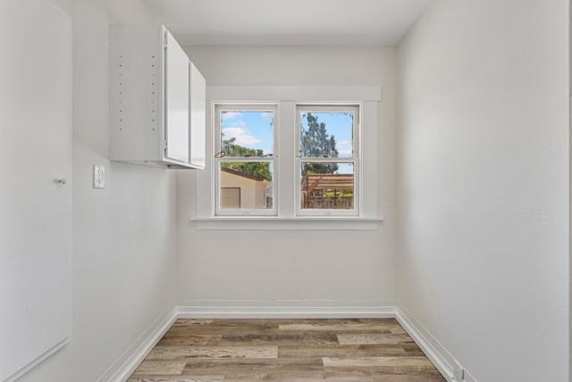 65 S Claremont Avenue, San Jose CA: https://media.crmls.org/mediaz/3da577fb-343f-4c9d-9fe7-c6f29eeadf5f.jpg