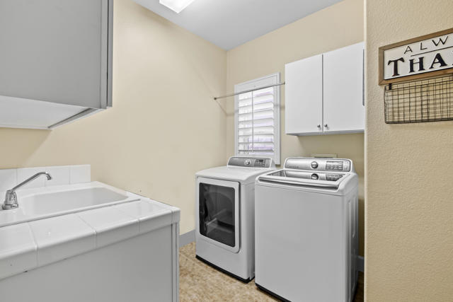 Image 18 of 28 For 41371 Butler Court