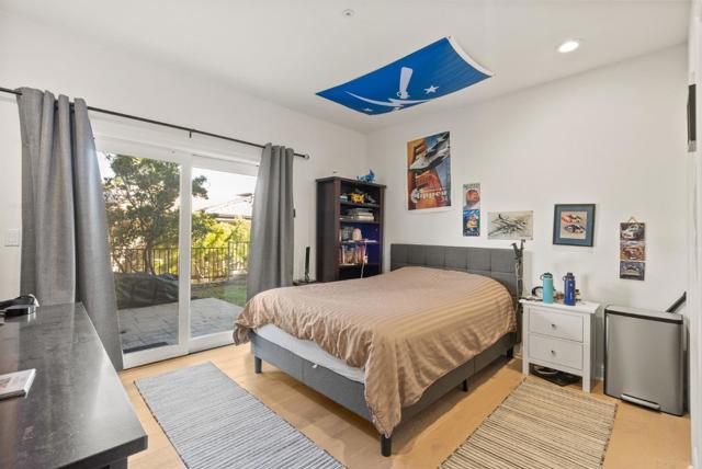 199 Kings Court, San Carlos CA: https://media.crmls.org/mediaz/3da6bca5-e10a-40d6-b1af-5a271c8b6f75.jpg