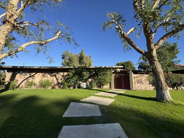 42510 Glass Drive, Bermuda Dunes CA: https://media.crmls.org/mediaz/3da74c8e-efb0-49dc-90b0-936d8eba5f4c.jpg