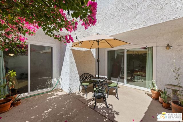 280 S Avenida Caballeros #108, Palm Springs, CA 92262