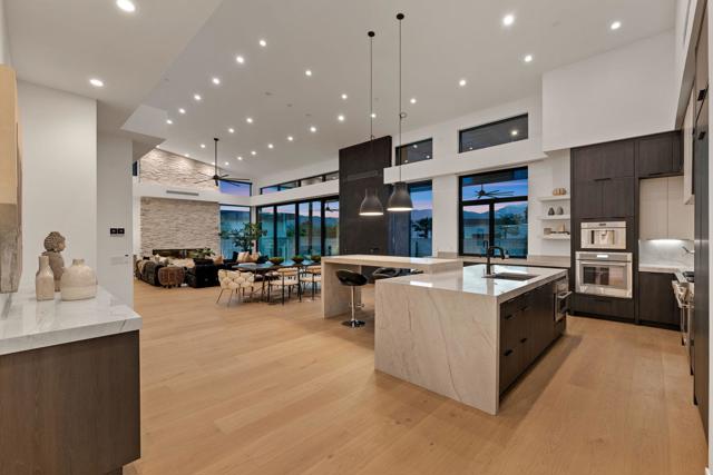 3 Siena Vista Court, Rancho Mirage CA: https://media.crmls.org/mediaz/3da81bc4-6613-4013-b63e-ce1dbb52e620.jpg