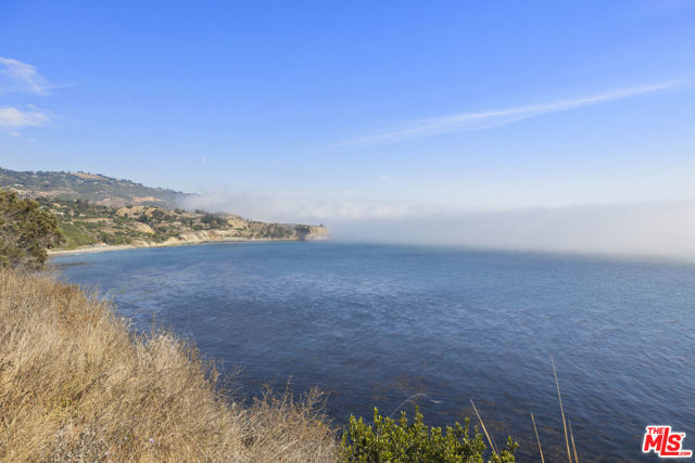 32724 Coastsite Drive, Rancho Palos Verdes, California 90275, 2 Bedrooms Bedrooms, ,2 BathroomsBathrooms,Residential,Sold,Coastsite,25537351