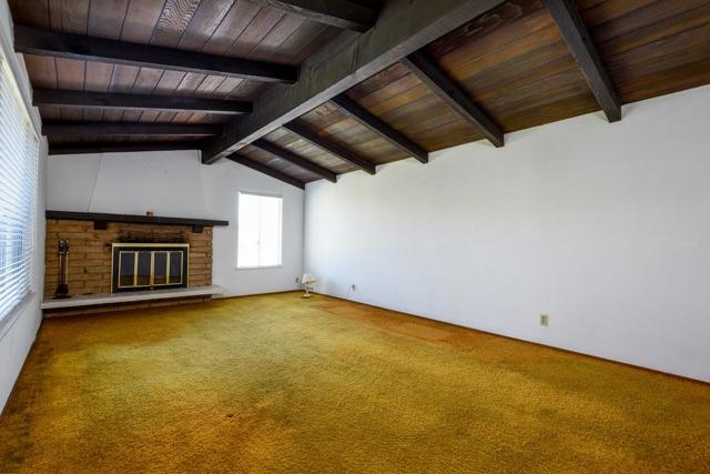748 Gull Avenue, Foster City CA: https://media.crmls.org/mediaz/3da8996d-e884-427e-88a5-45908009c4fd.jpg