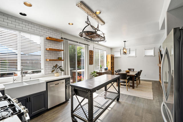 334 Potawatome Street, Ventura CA: https://media.crmls.org/mediaz/3da8f3fb-cde8-4236-8ec8-5d372d63b0eb.jpg