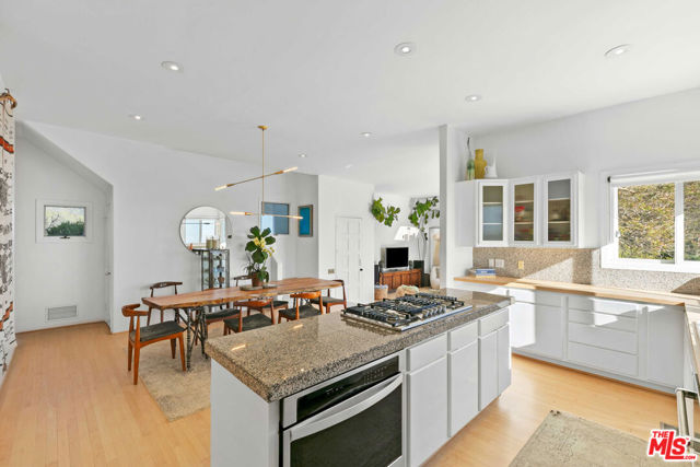 2727 Corral Canyon Road, Malibu CA: https://media.crmls.org/mediaz/3da96498-c66c-4789-a567-7b0c52b0a2c0.jpg