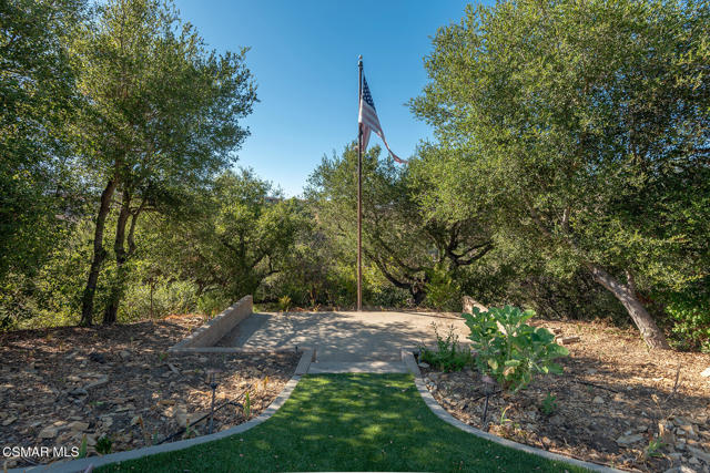 1251 Calle Las Casas, Thousand Oaks CA: https://media.crmls.org/mediaz/3daa0485-34e3-47ef-bc65-4bb8ac617c19.jpg