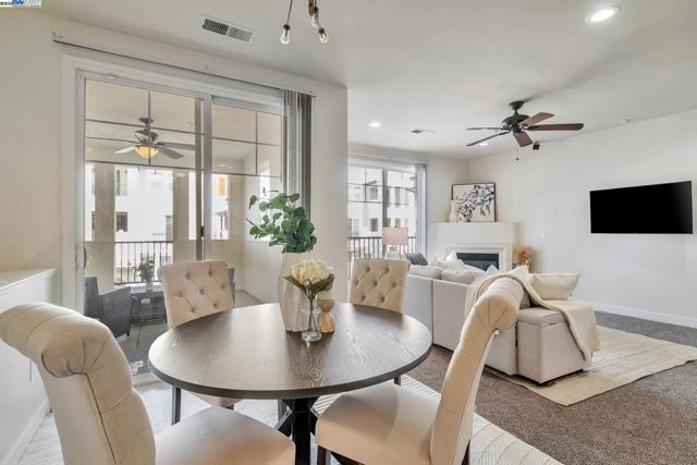 4222 Clarinbridge Cir, Dublin CA: https://media.crmls.org/mediaz/3daa84de-a953-45eb-98f3-4bc184bd15e1.jpg