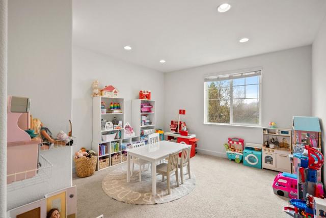 462 E Main Avenue, Morgan Hill CA: https://media.crmls.org/mediaz/3daad820-3e43-4124-8b86-e9cc93f04118.jpg