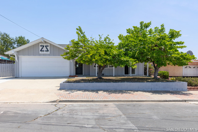 5799 Amarillo AVE, La Mesa CA: https://media.crmls.org/mediaz/3dab7e88-56b3-4012-9734-70ad493d9267.jpg