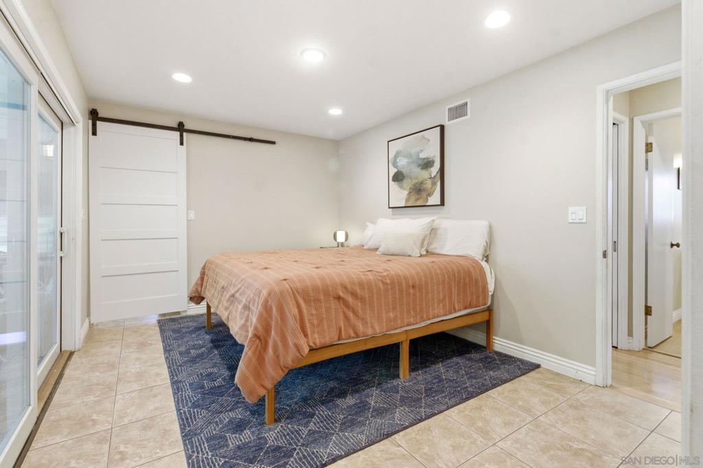 6454 Del Cerro Blvd - photo 15