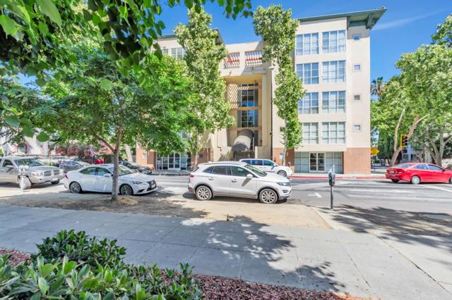97 E Saint James Street, San Jose CA: https://media.crmls.org/mediaz/3dabb3b5-c15d-409e-beee-41aaaecae9b5.jpg