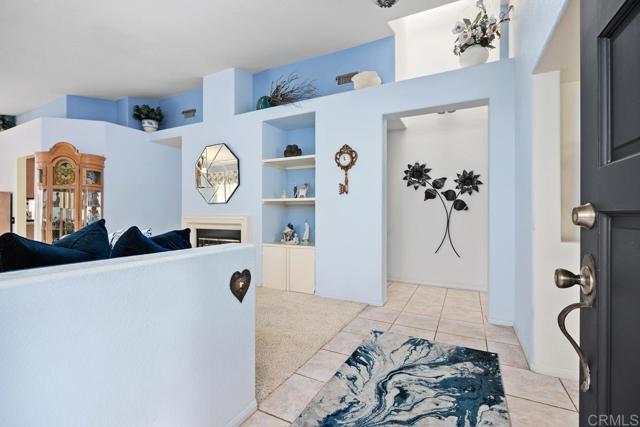 2175 Castilla Way, Oceanside CA: https://media.crmls.org/mediaz/3dae39fc-63fe-48a1-91f5-fb9aaf2f3961.jpg