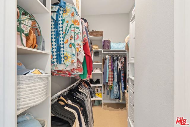 2 Bed Home for Sale in Los Angeles, California