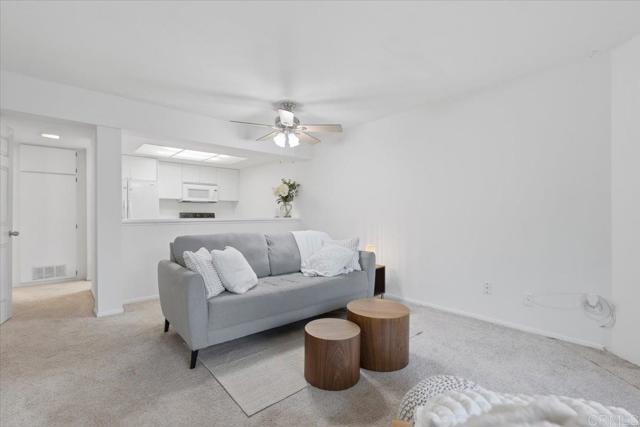 Detail Gallery Image 2 of 34 For 274 S Pierce St, El Cajon,  CA 92020 - 2 Beds | 1/1 Baths