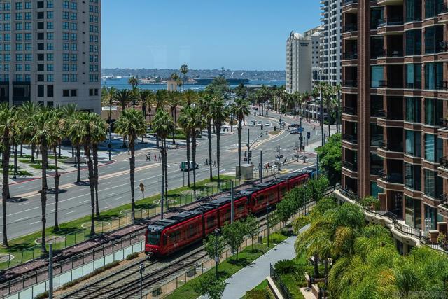500 W Harbor Dr, San Diego CA: https://media.crmls.org/mediaz/3db16329-87af-42d0-afe5-791175c6dffe.jpg