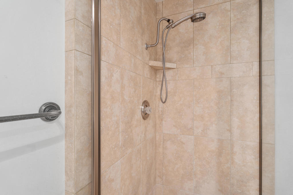 MLS #219136631DA image #18