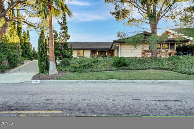 Detail Gallery Image 1 of 35 For 614 Starlight Crest Dr, La Canada Flintridge,  CA 91011 - 4 Beds | 3 Baths