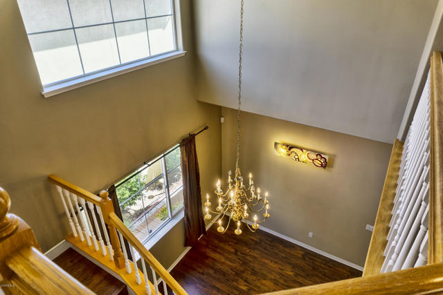 1026 Corte Augusta, Camarillo CA: https://media.crmls.org/mediaz/3db24673-681f-46ba-bfe4-bf48441f8bf1.jpg