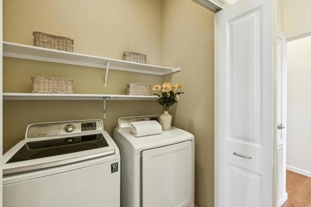 1388 Broadway, Millbrae CA: https://media.crmls.org/mediaz/3db272e9-11b6-43b4-be83-36f7ef39f3a9.jpg
