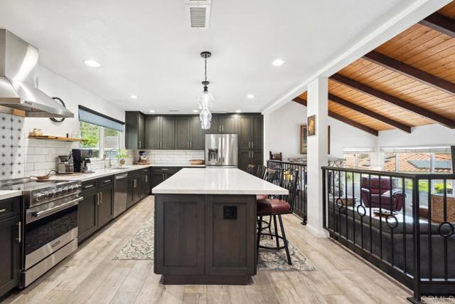 25744 Caryn Ct., Ramona CA: https://media.crmls.org/mediaz/3db28389-9cc1-416f-b632-faeeea715c66.jpg
