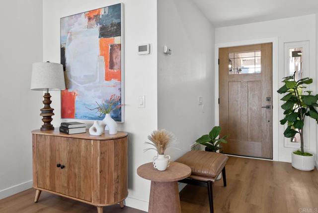 Detail Gallery Image 3 of 29 For 2038 Waterbury Dr, Chula Vista,  CA 91913 - 3 Beds | 2 Baths
