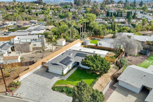 229 Yacon Street, Vista CA: https://media.crmls.org/mediaz/3db47ae9-07e6-40b4-83dc-70b0ee45edda.jpg