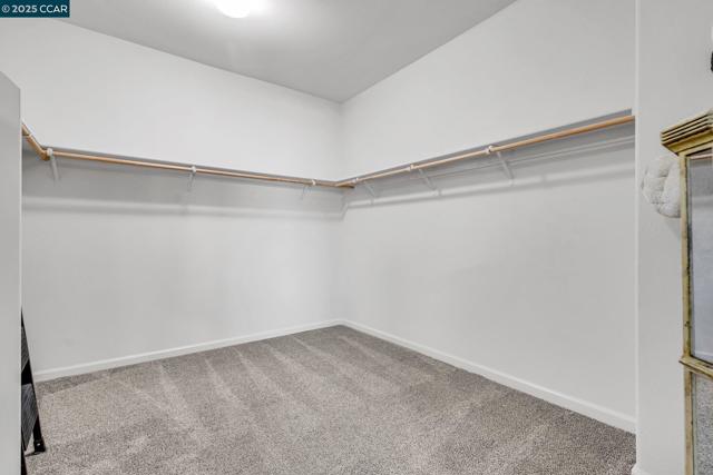 3627 Otter Brook Loop, Discovery Bay CA: https://media.crmls.org/mediaz/3db5c942-6df8-46e9-b0b4-7e70289ade96.jpg