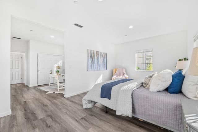Image 27 of 46 For 37812 Appletree Court