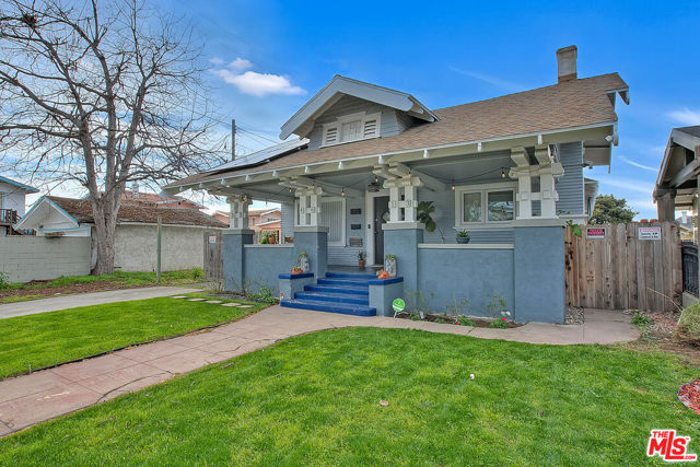 4613 Budlong Avenue, Los Angeles, California 90037, 4 Bedrooms Bedrooms, ,3 BathroomsBathrooms,Single Family Residence,For Sale,Budlong,24360231