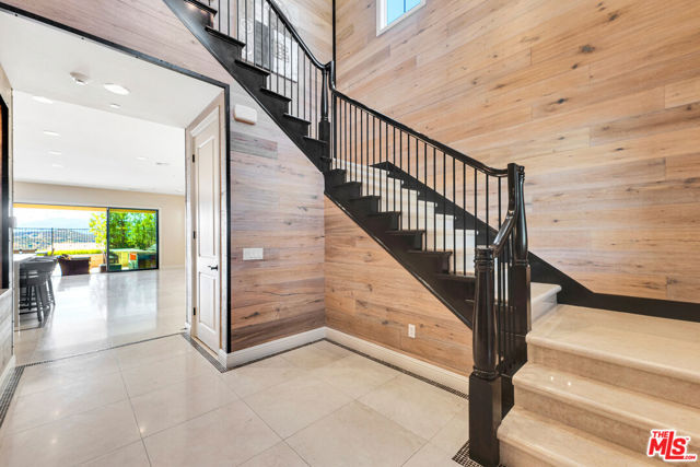 11945 Mirabel Way, Porter Ranch CA: https://media.crmls.org/mediaz/3db85212-84c2-4246-8cda-bce5bfdb0a07.jpg