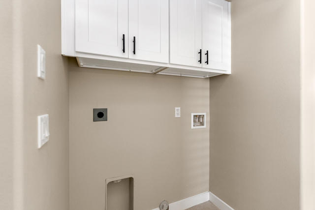 Image 6 of 21 For 13 Caliente Drive