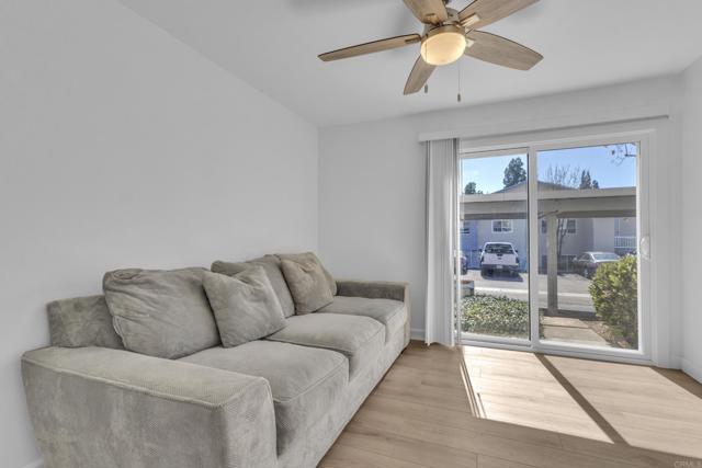 Detail Gallery Image 12 of 21 For 10746 N Magnolia Ave #C3,  Santee,  CA 92071 - 2 Beds | 1 Baths