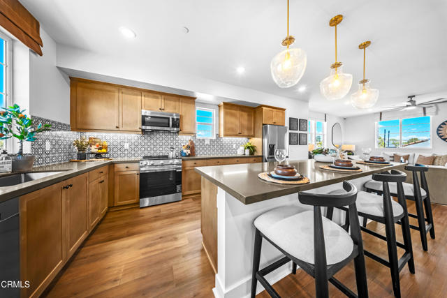 Detail Gallery Image 22 of 51 For 2862 via Descanso, Camarillo,  CA 93012 - 3 Beds | 2/1 Baths