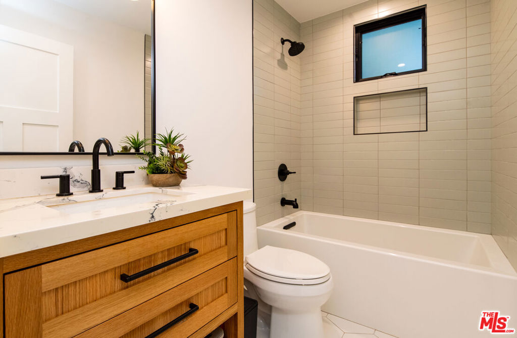 MLS #25608887 image #28