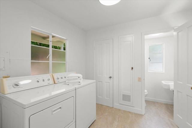 1375 Pitman Avenue, Palo Alto CA: https://media.crmls.org/mediaz/3dbda452-245b-4f54-b69e-09bbeed95a7c.jpg