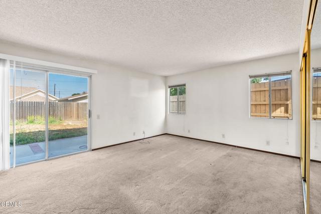 Detail Gallery Image 11 of 20 For 236 S 11th St, Santa Paula,  CA 93060 - 4 Beds | 3 Baths