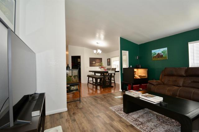 Detail Gallery Image 5 of 22 For 12970 Highway 8 Business #71,  El Cajon,  CA 92021 - 3 Beds | 2 Baths