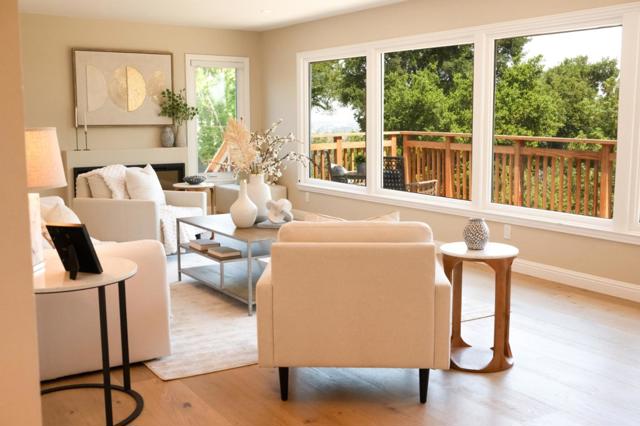 3803 Hamilton Way, Redwood City CA: https://media.crmls.org/mediaz/3dbef8c2-85bc-4dcc-889c-aebb690dd1c9.jpg