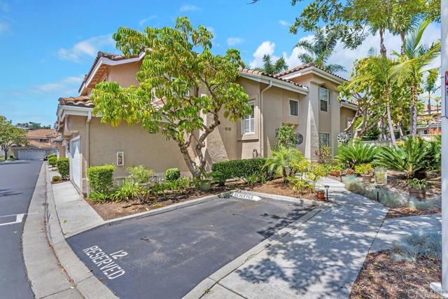 Home for Sale in Vista